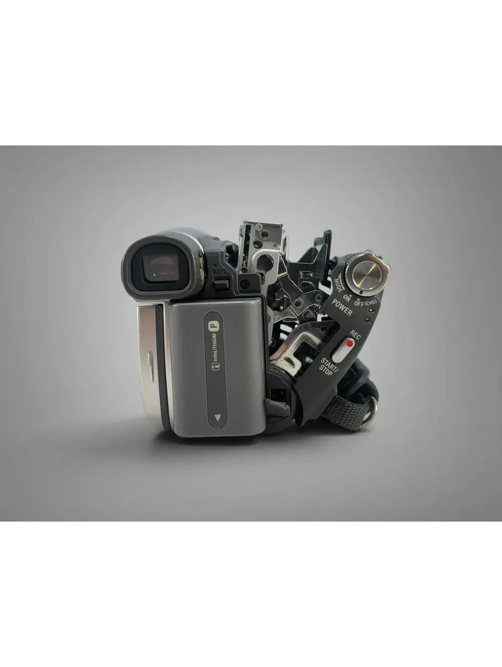 Sony DCR-HC26 Mini DV Camcorder - 32.11 Error Code + Cassette Insert Won’t Close